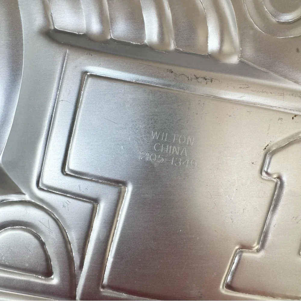 Vintage 1994 Thomas the Train Wilton Cake Pan